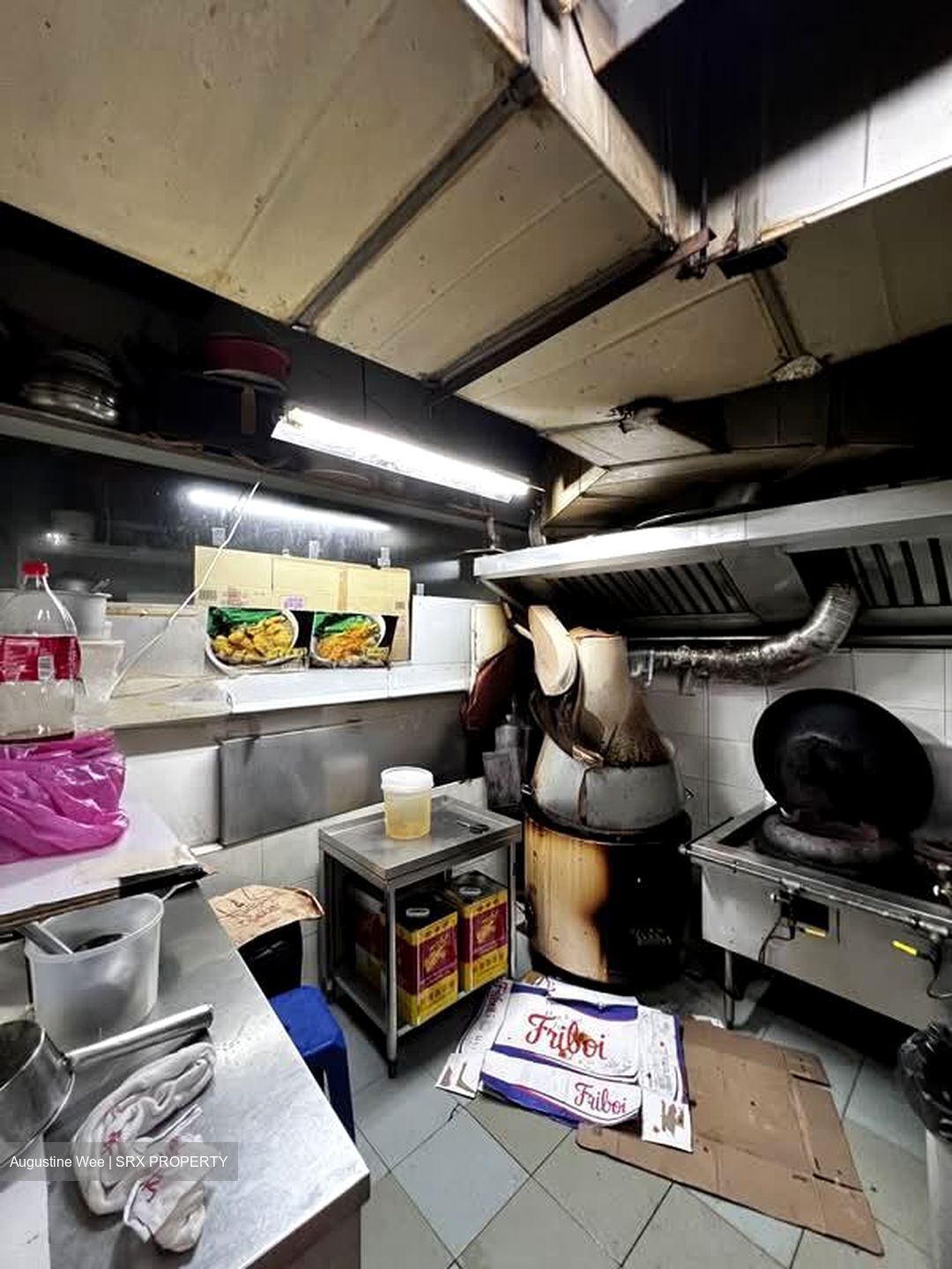 Changi Road (D14), Shop House #580068701